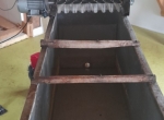 Bac à désoperculer + machine rotative à brosse pour désoperculer