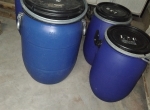 Fûts bleus