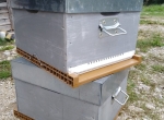 Vends lot de 150 ruches Dadant 10 c avec nourisseur