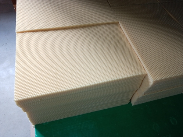 Cire gaufrée d'opercules